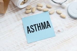 Medicines and an asthma note